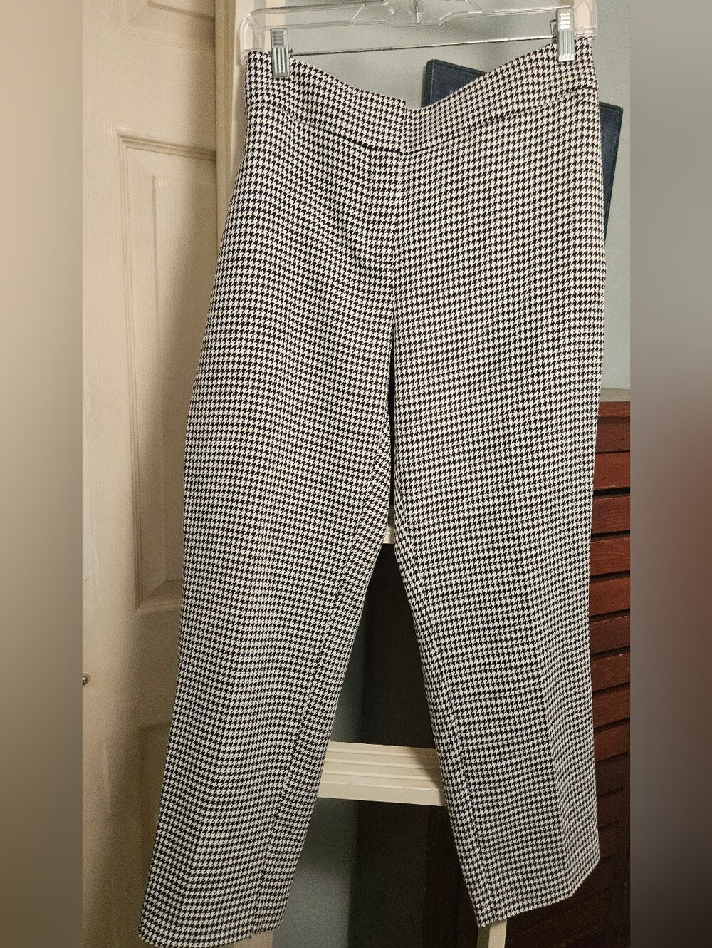 Kasper Black and White Houndstooth Womens Ankle Pants
